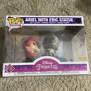 Ariel with Eric Statue (BoxLunch exclusive)